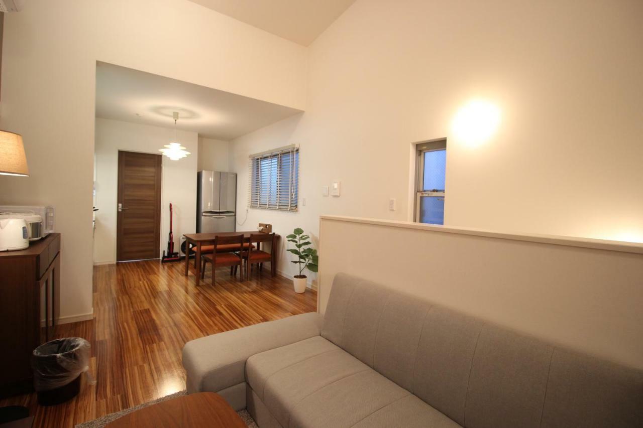 Aguri Home Osaka Buitenkant foto
